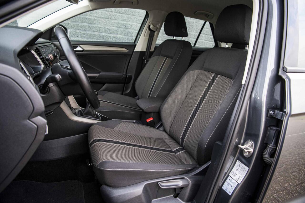 Volkswagen T-Roc 1.0 TSi 115 pk Style Business | Camera | Adaptieve Cruise Control | Navigatie