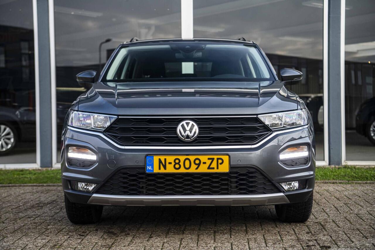Volkswagen T-Roc 1.0 TSi 115 pk Style Business | Camera | Adaptieve Cruise Control | Navigatie