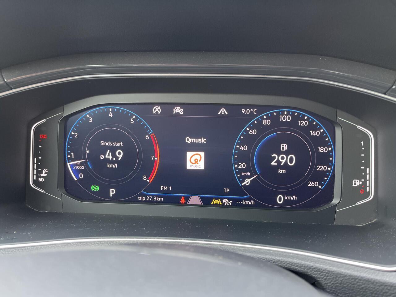 Volkswagen T-Roc 1.5 TSI Sport VIRTUAL DASBOARD | LED | TREKHAAK | ELEC. A. KLEP | ADAPTIVE CRUISE CONTROL | CAMERA | APPLE/ANDROID CARPLAY