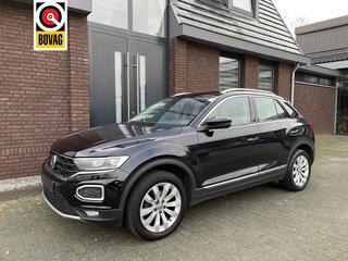 volkswagen-t-roc-1.5-tsi-sport-virt