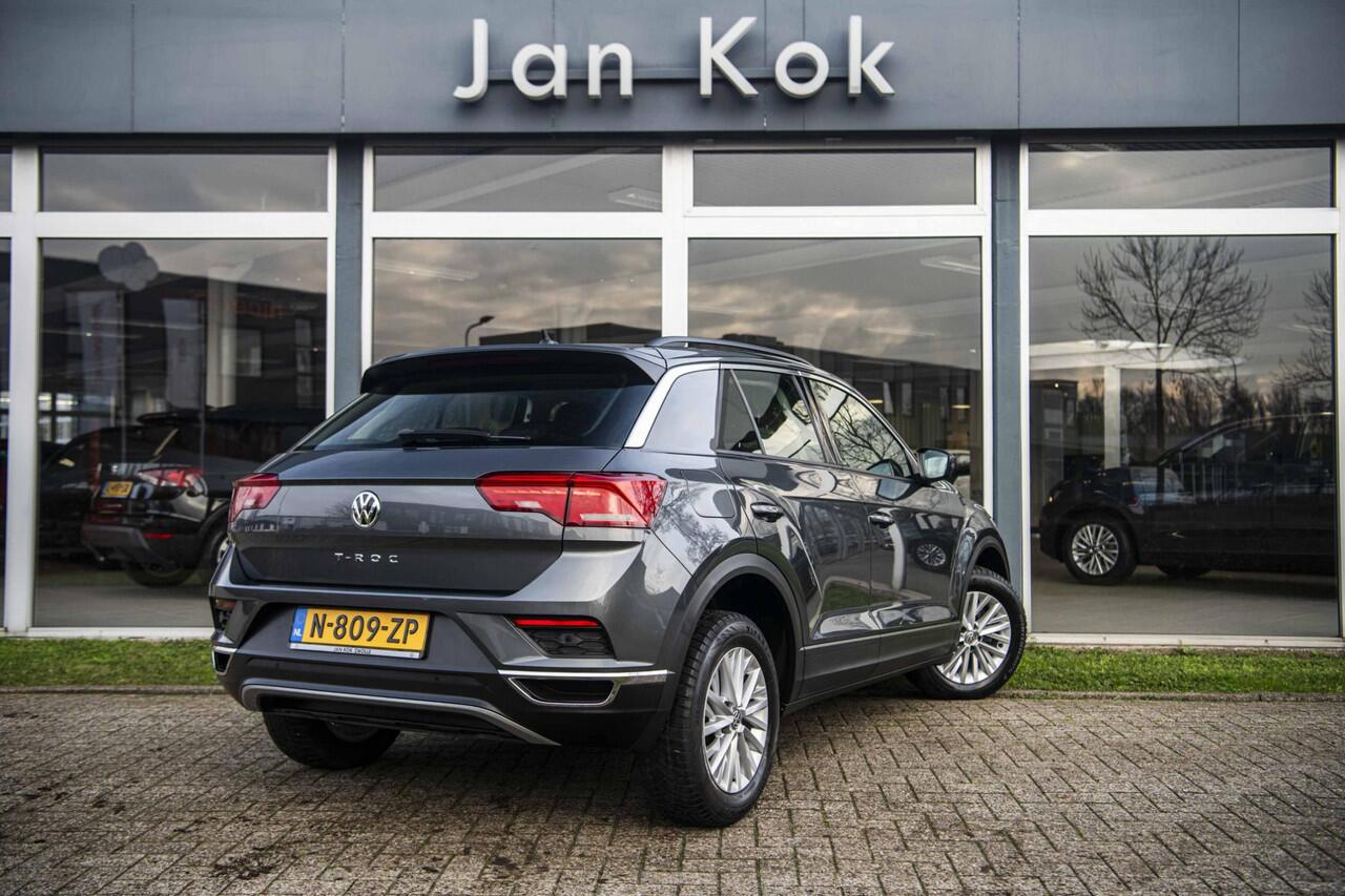 Volkswagen T-Roc 1.0 TSi 115 pk Style Business | Camera | Adaptieve Cruise Control | Navigatie