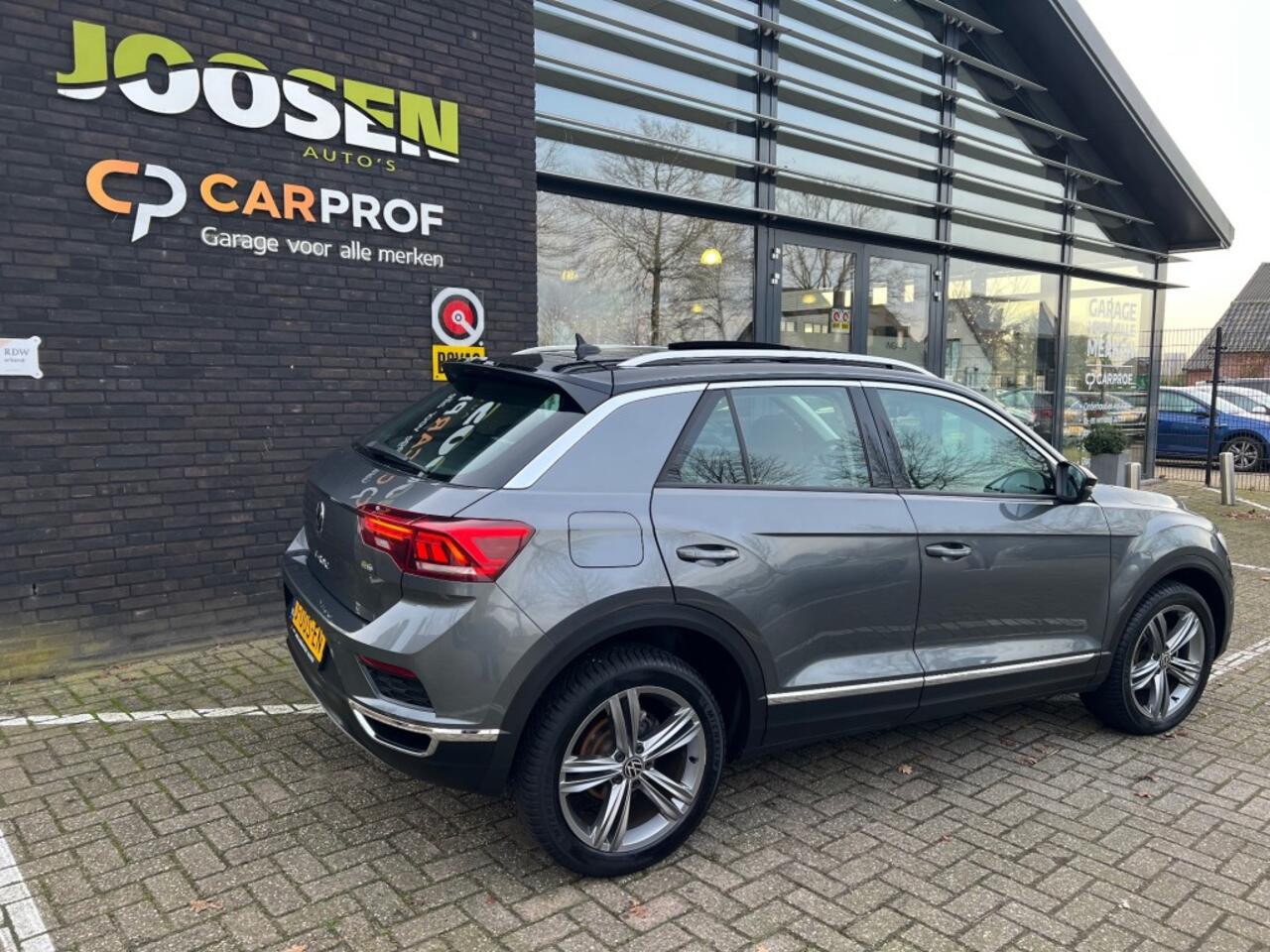 Volkswagen T-Roc SPORT