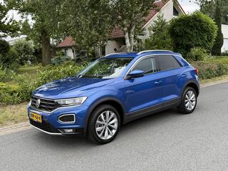volkswagen-t-roc-1.5-tsi-sport-150p