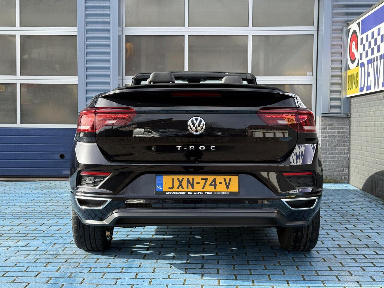 Volkswagen T-Roc Cabrio 1.5 TSI R-Line ADAP CRUISE STOELVERW. APPLE LED