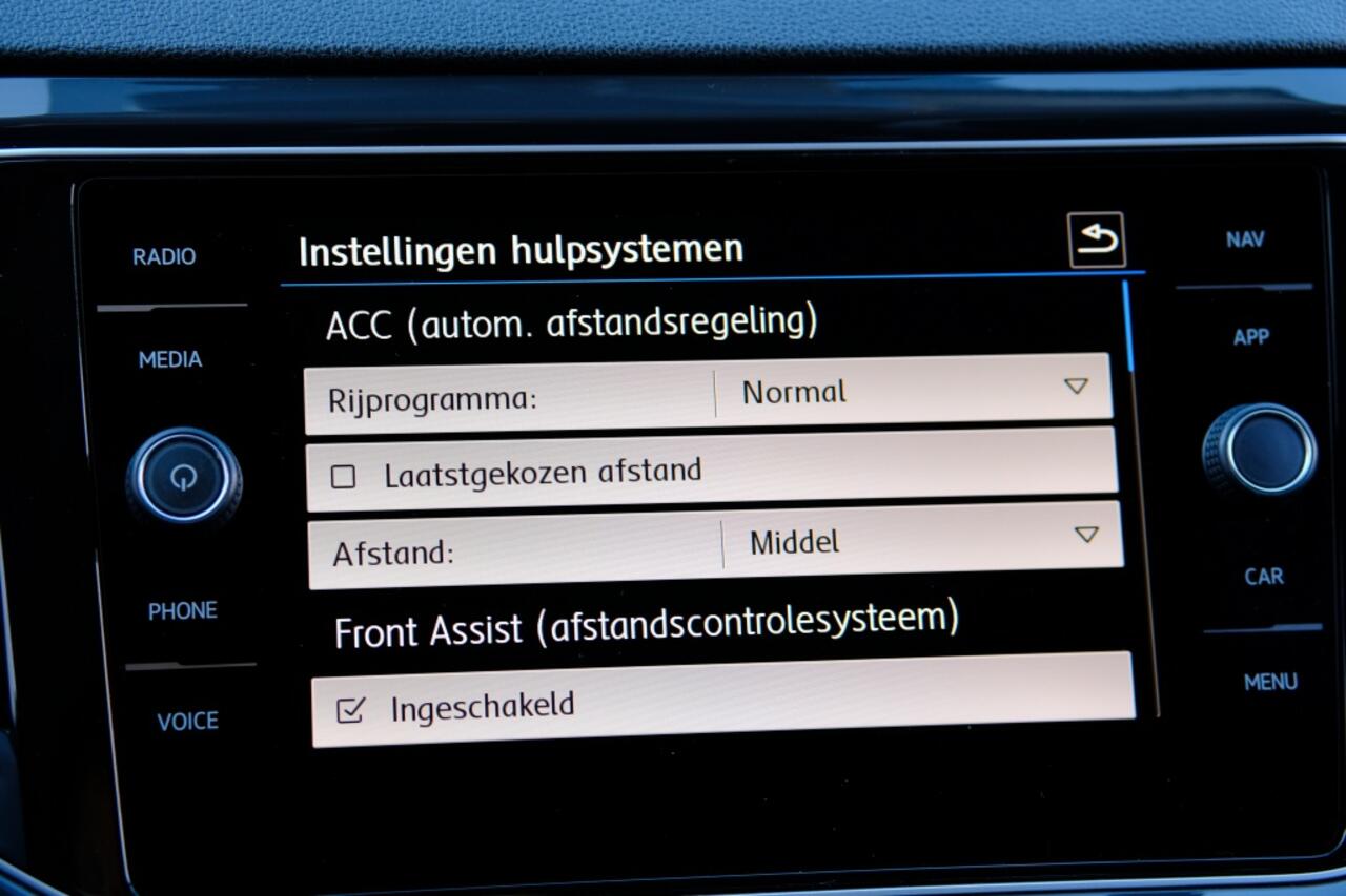 Volkswagen T-Roc 1.5 TSI Sport