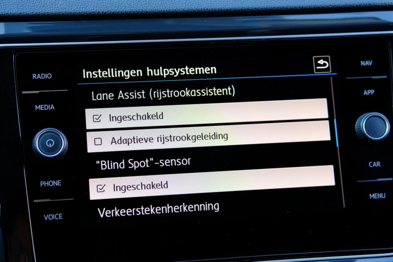 Volkswagen T-Roc 1.5 TSI Sport