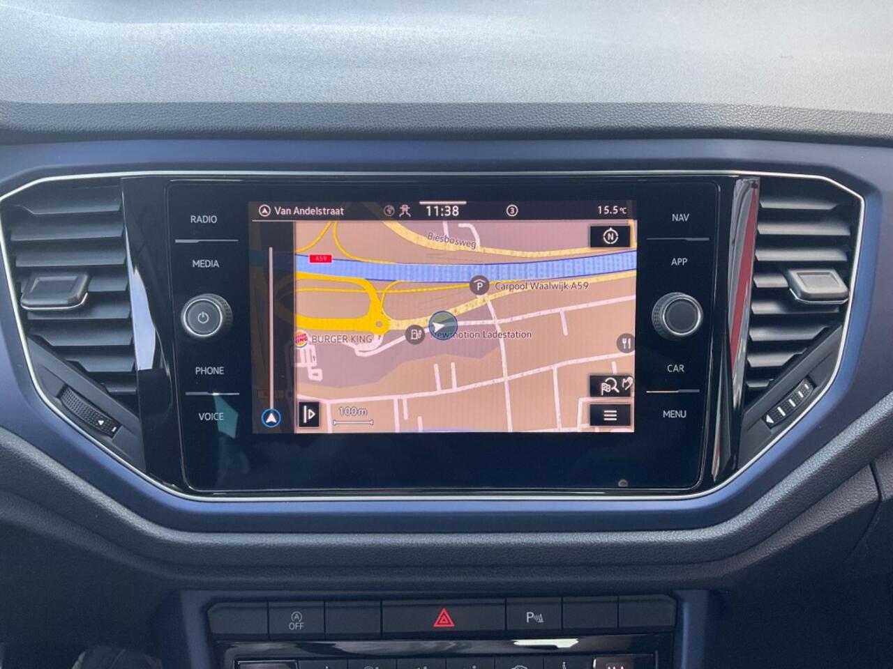 Volkswagen T-Roc 1.5 TSI ACT. 150PK UNITED LED NAVI DGITALE-SCHERM CAMERA CARPLAY