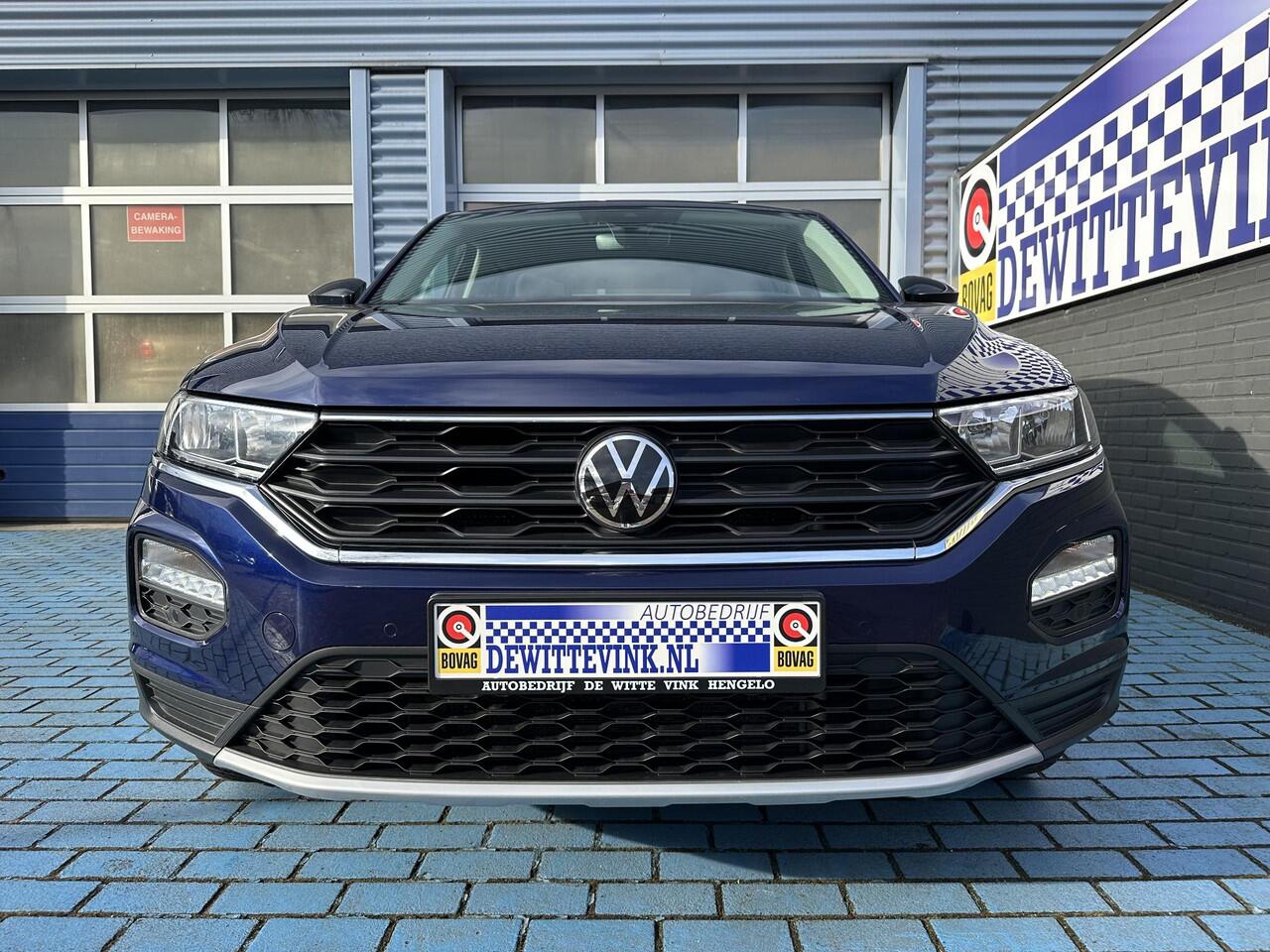 Volkswagen T-Roc 1.5 TSI ADAP CRUISE STOELVER. AFN. TREKHAAK