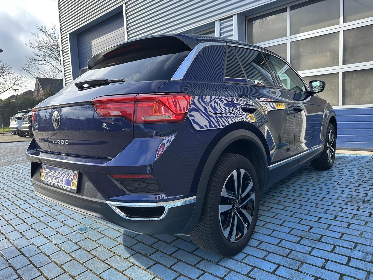 Volkswagen T-Roc 1.5 TSI ADAP CRUISE STOELVER. AFN. TREKHAAK