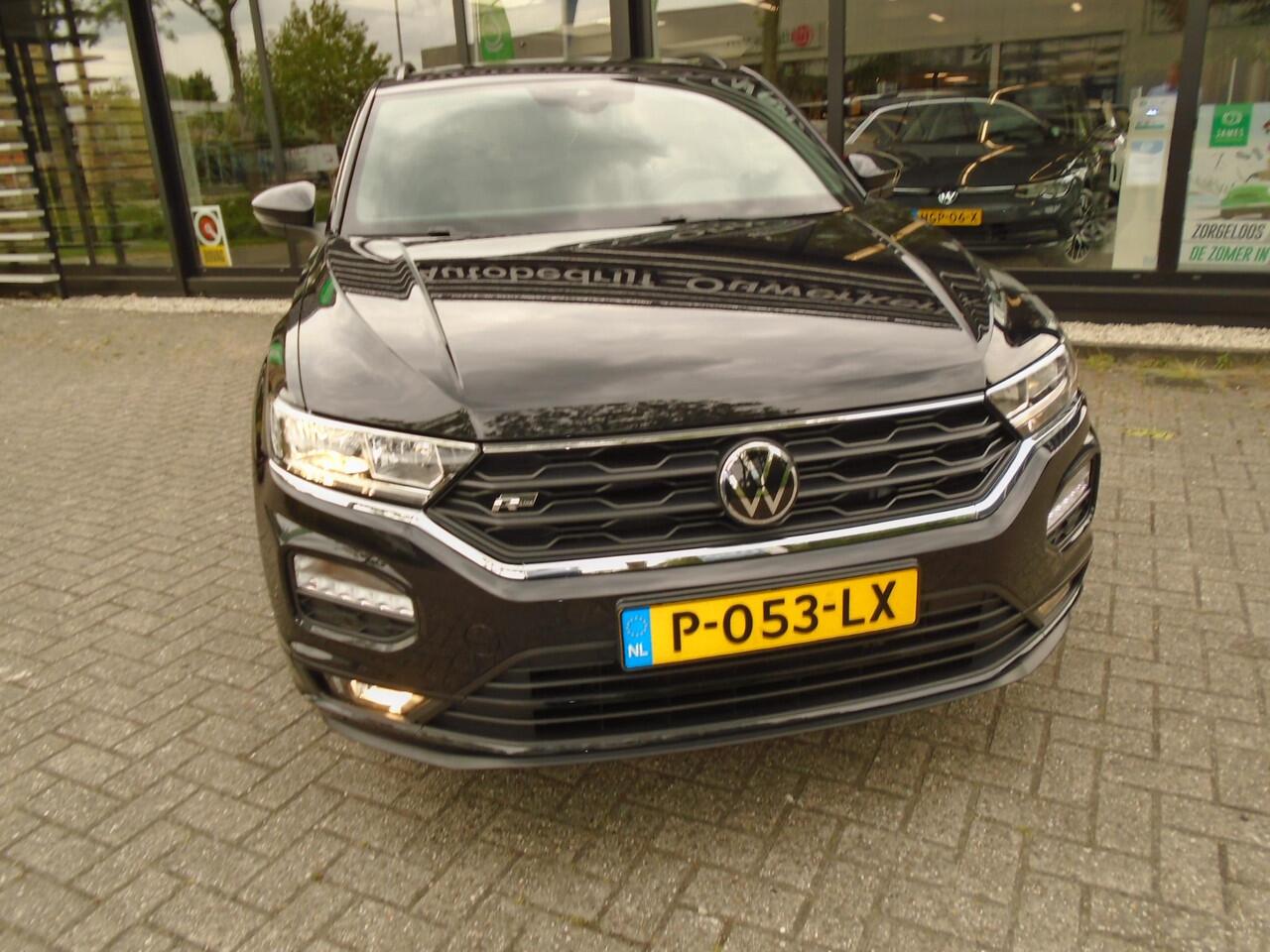 Volkswagen T-Roc 1.5 TSI Sport Business R SKY uitvoering