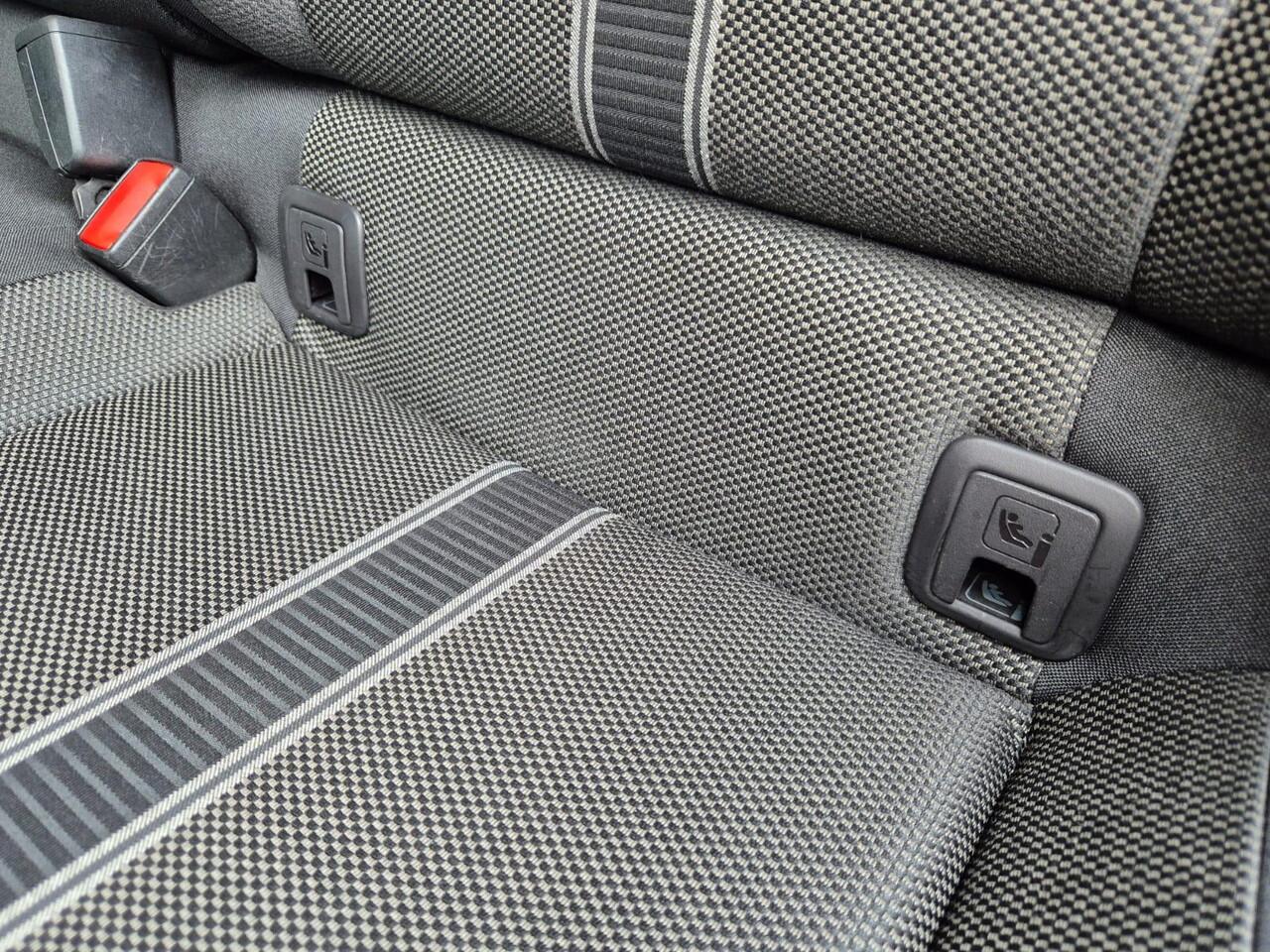 Volkswagen T-Roc 1.0 TSI Style Business | Matrix LED | Trekhaak | BTW | Camera