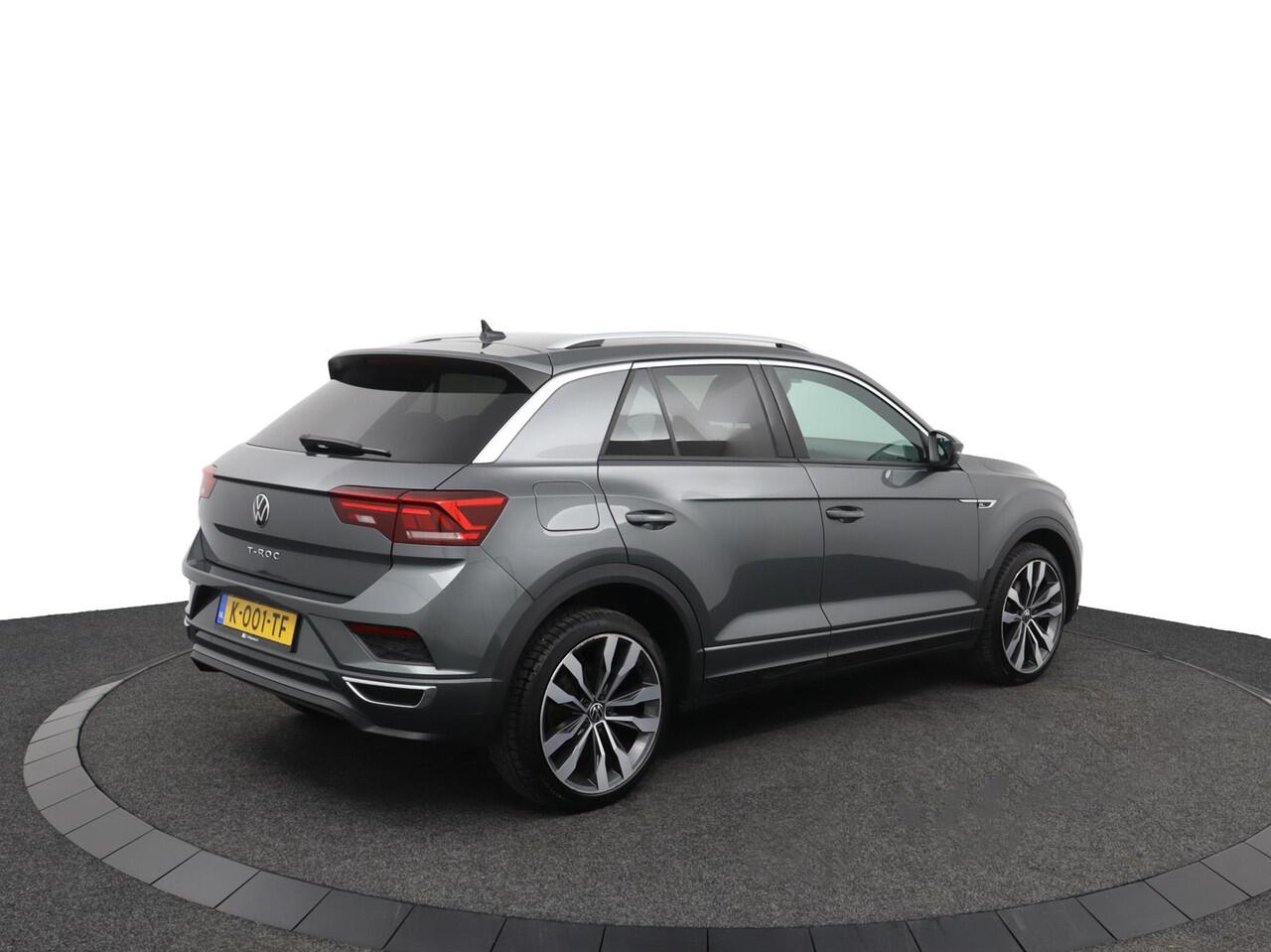 Volkswagen T-Roc 1.5 TSI Sport Business R | Parkeercamera | Navigatie | Elektrische achterklep