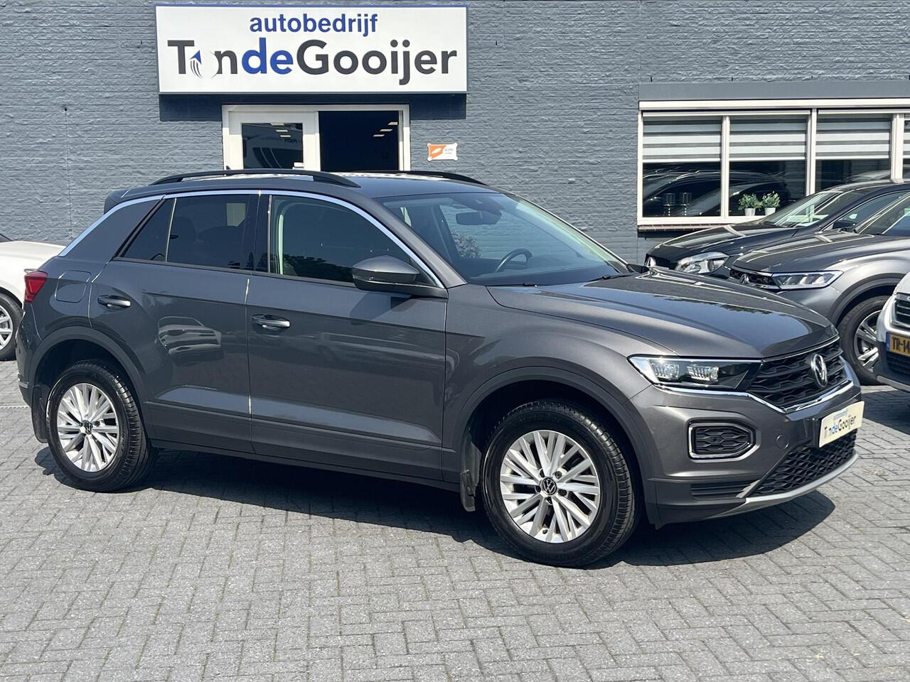 Volkswagen T-Roc 1.5 TSi DSG Style | CAMERA | STOELVERW. | EL. ACHTERKLEP |