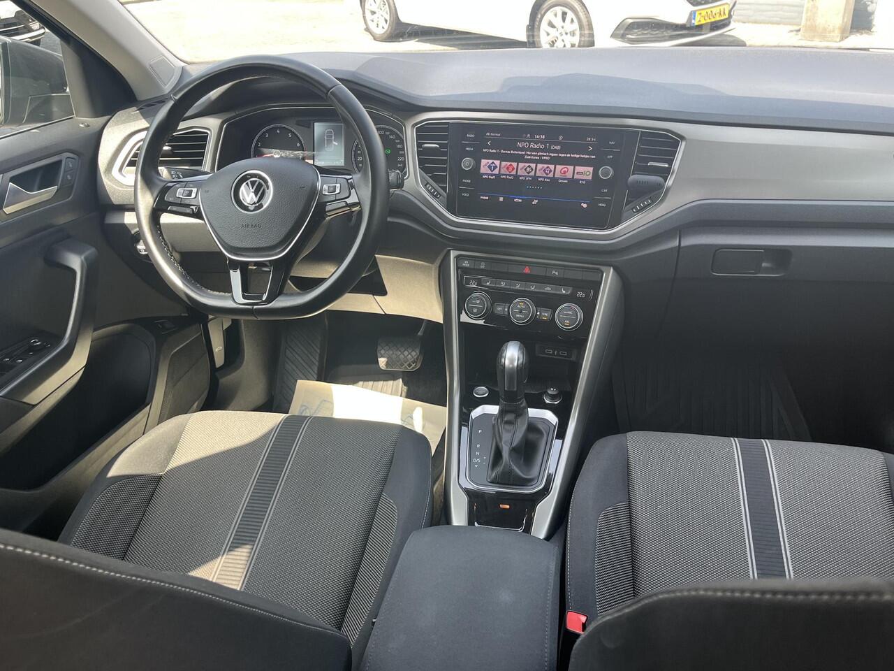 Volkswagen T-Roc 1.5 TSi DSG Style | CAMERA | STOELVERW. | EL. ACHTERKLEP |