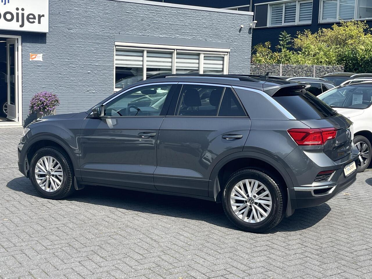 Volkswagen T-Roc 1.5 TSi DSG Style | CAMERA | STOELVERW. | EL. ACHTERKLEP |