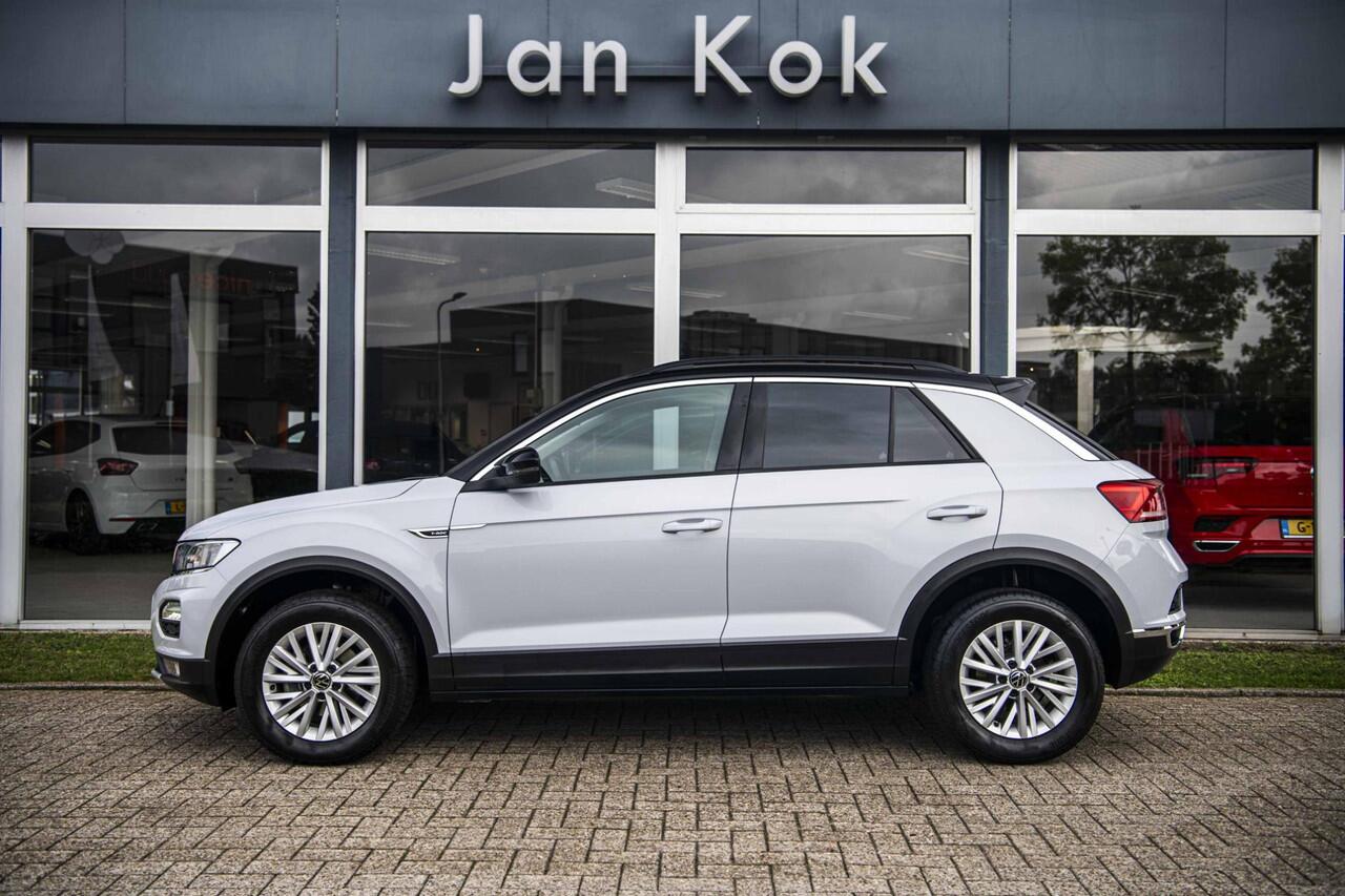 Volkswagen T-Roc 1.5 TSi 150 pk DSG-7 Style | Adaptieve Cruise Control | Navigatie | Lane Assist