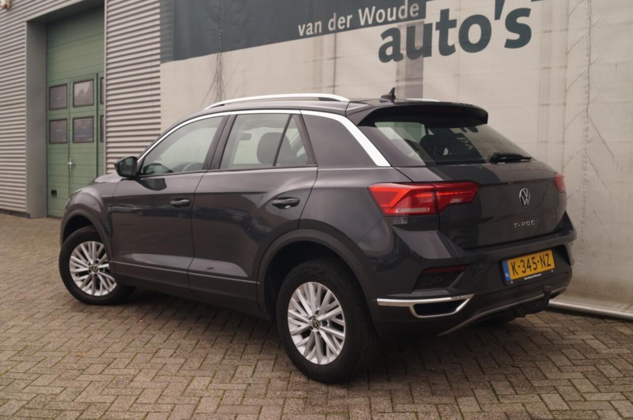 Volkswagen T-Roc 1.5 TSI 150pk Style Business -NAVI-ECC-DIGI-CAM-