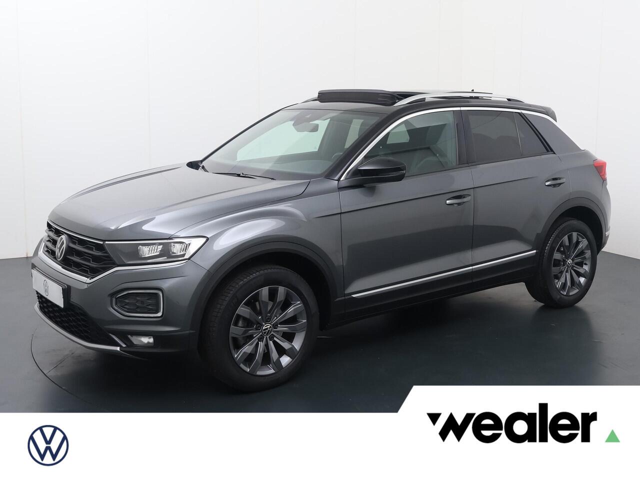 Volkswagen T-Roc 1.5 TSI Sport | 150 PK | Automaat | Trekhaak | Panoramadak | Adaptive cruise control |