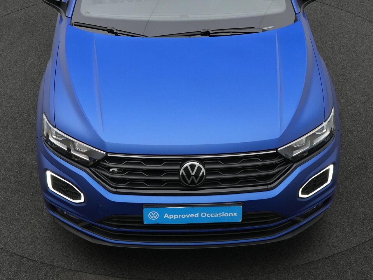 Volkswagen T-Roc Cabrio 1.5 TSI 150 pk DSG R-Line Edition Blue Plus | Trekhaak | Leder | Adaptief onderstel | Beats | Stuur-/stoelverwarming