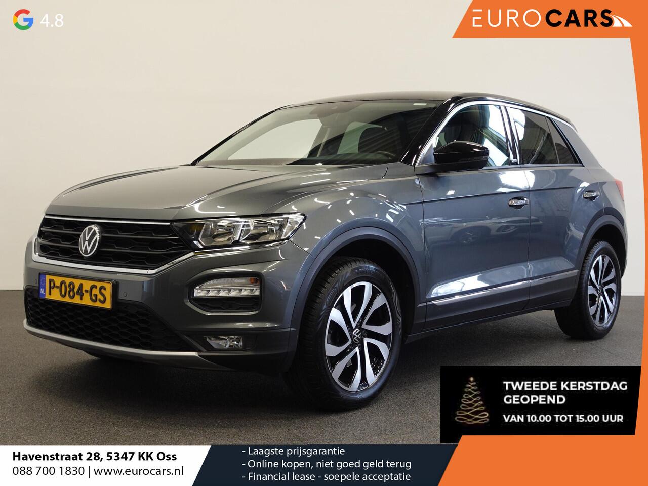 Volkswagen T-Roc 1.5 TSI DSG Active | Navigatie | Climate Control | Lane Assist | DAB | Parkeersensoren | Lichtmetalen Velgen | Privacy Glass