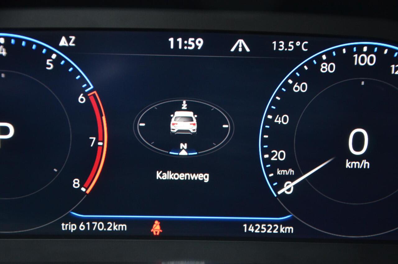 Volkswagen T-Roc 1.5 TSI Sport Automaat/Navi/Ecc/Pdc/Virtueel-Dashboard/Privacy-Glass/19-Inch Lmv/Cr-Controle/Trekhaak