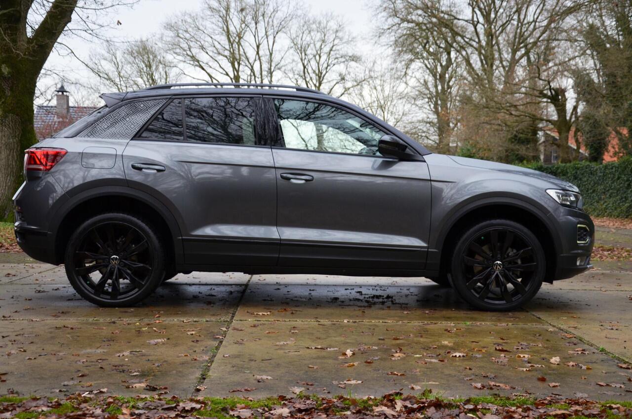 Volkswagen T-Roc 1.5 TSI Sport Automaat/Navi/Ecc/Pdc/Virtueel-Dashboard/Privacy-Glass/19-Inch Lmv/Cr-Controle/Trekhaak