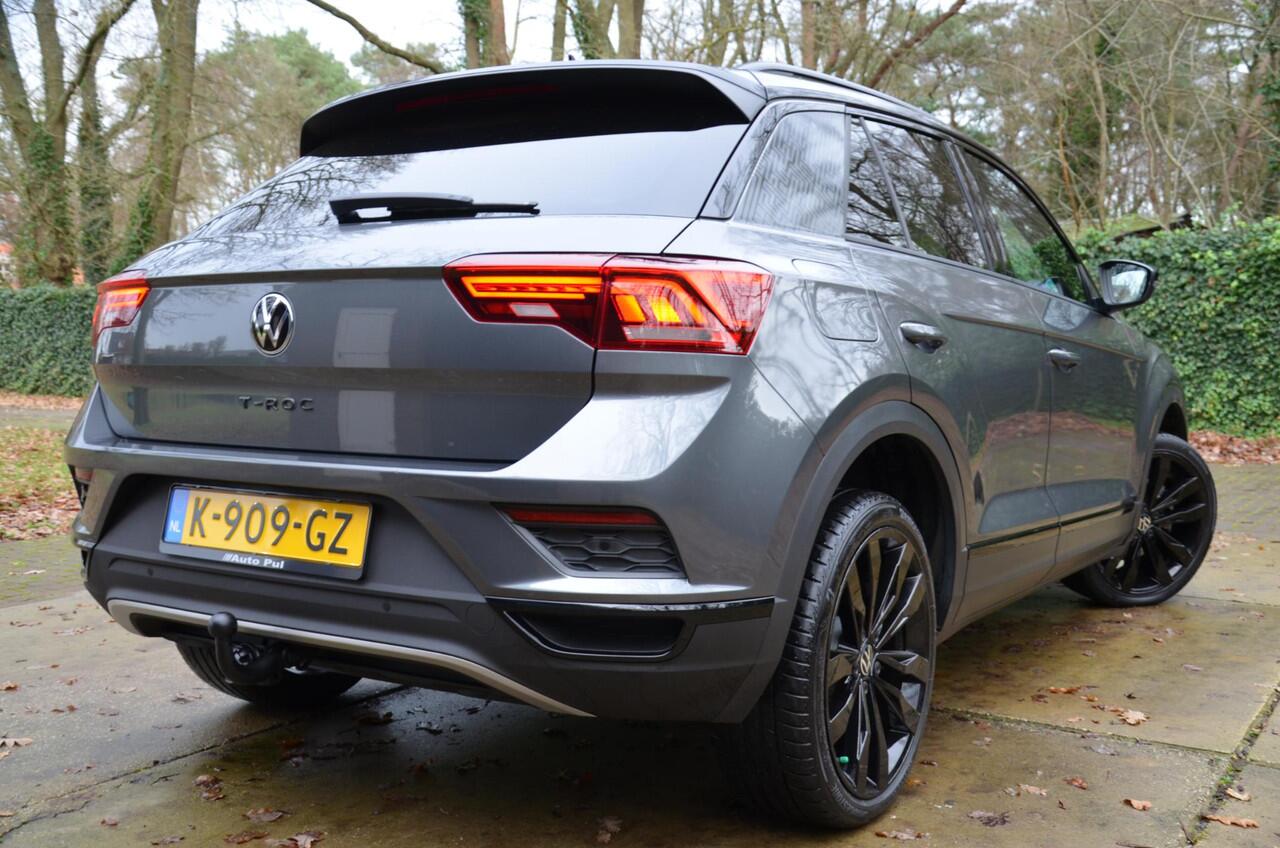 Volkswagen T-Roc 1.5 TSI Sport Automaat/Navi/Ecc/Pdc/Virtueel-Dashboard/Privacy-Glass/19-Inch Lmv/Cr-Controle/Trekhaak