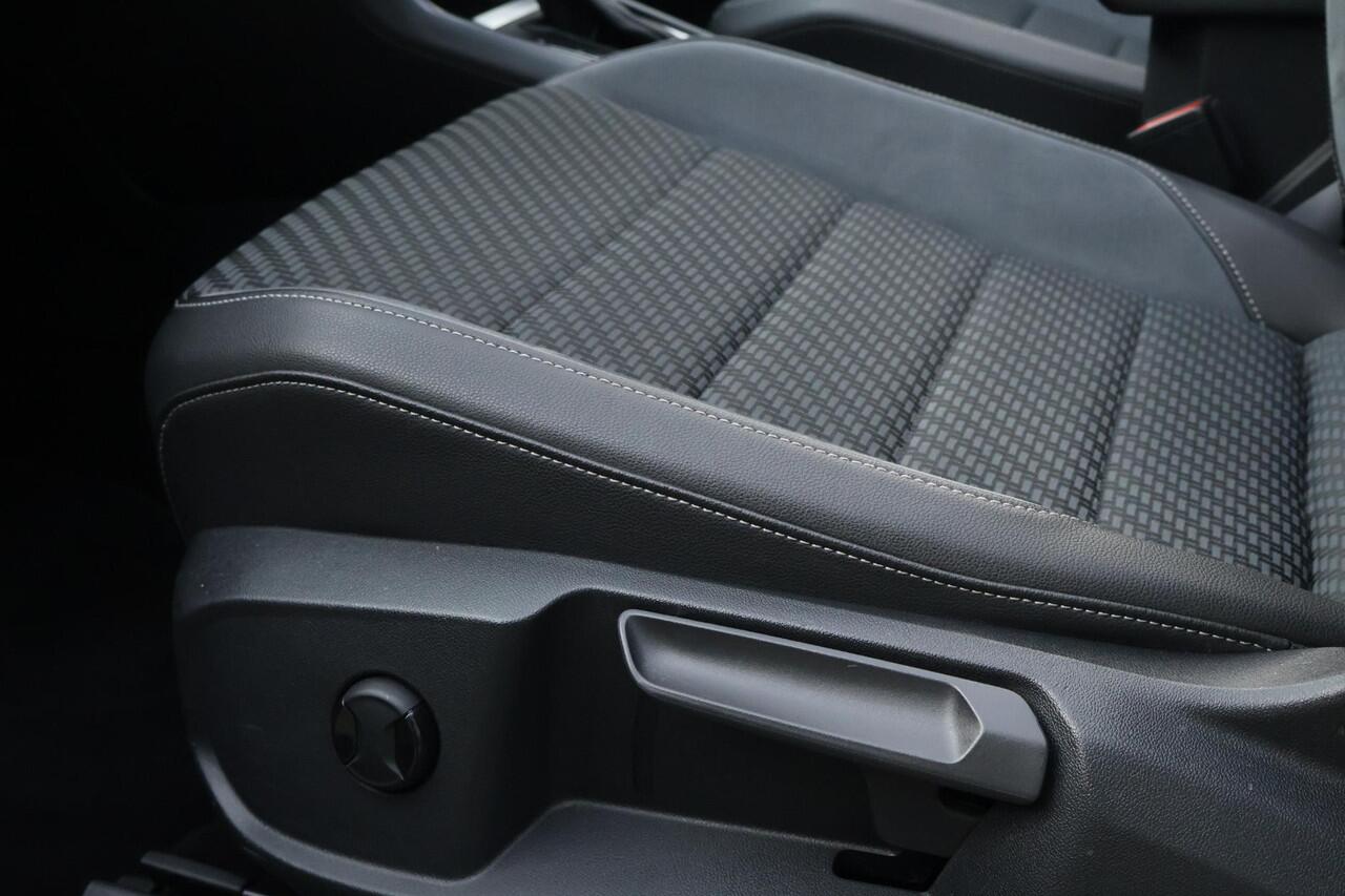 Volkswagen T-Roc Cabrio 1.5 TSI R-Line / Beats audio / Stoelverw / Adaptive Cruise