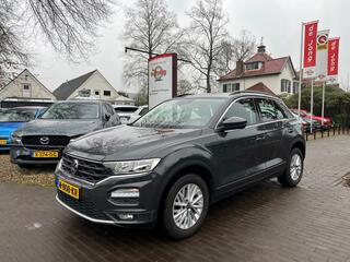 volkswagen-t-roc-1.0-tsi-style---na
