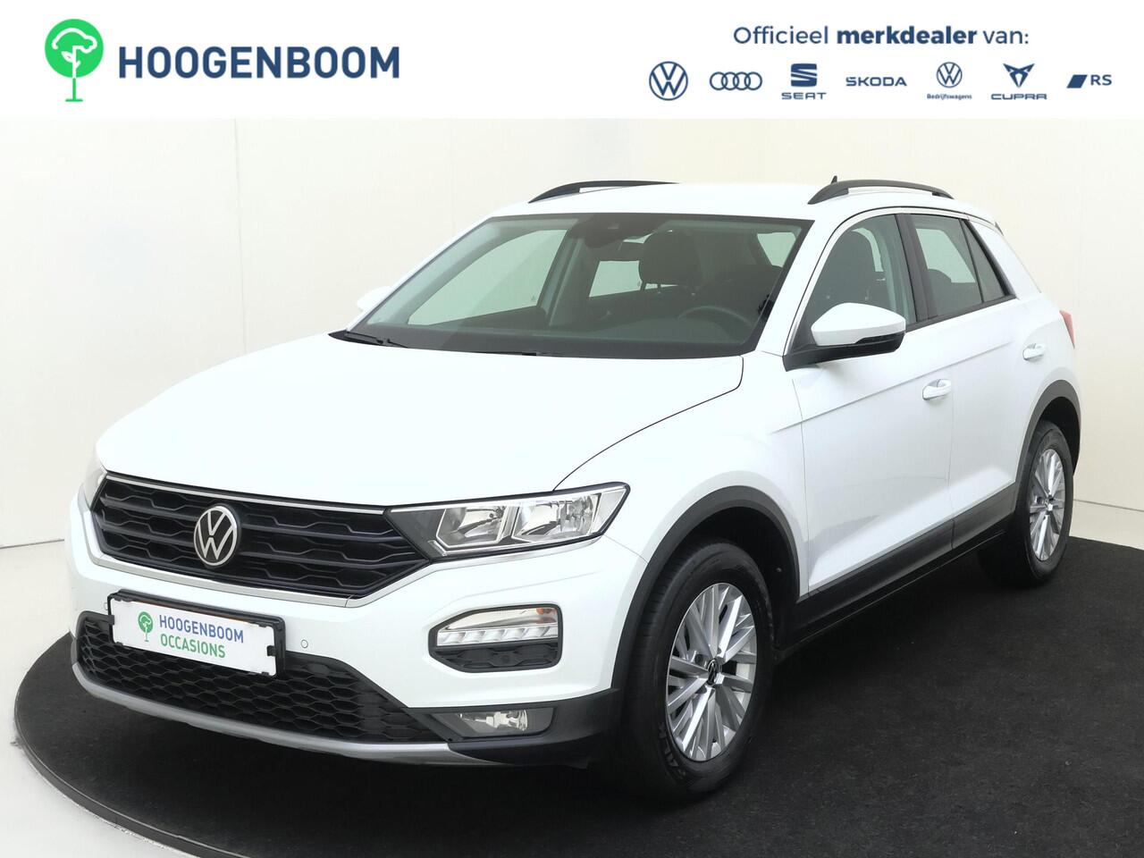 Volkswagen T-Roc 1.0 TSI Style | Trekhaak | Parkeersensoren | Adaptieve cruise control | CarPlay | Navigatie | Airco |