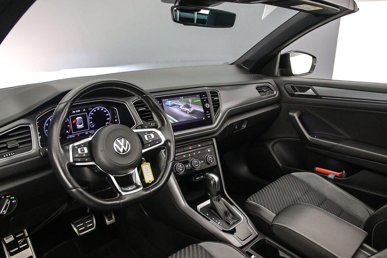 Volkswagen T-Roc Cabrio R-Line 1.5 TSI 150pk DSG Automaat Adaptive cruise control, LED matrix koplampen, Navigatie, Parkeersensoren, App connect, DAB, Radio