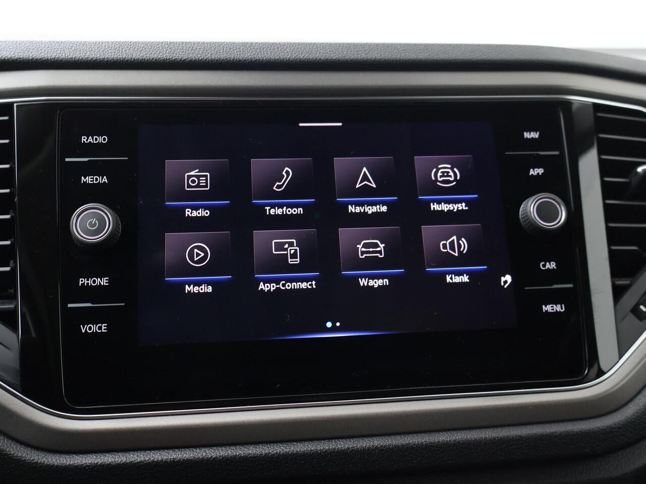 Volkswagen T-Roc 1.0 TSI Style | 110 PK | Panoramadak | Climate control | Achteruitrijcamera |