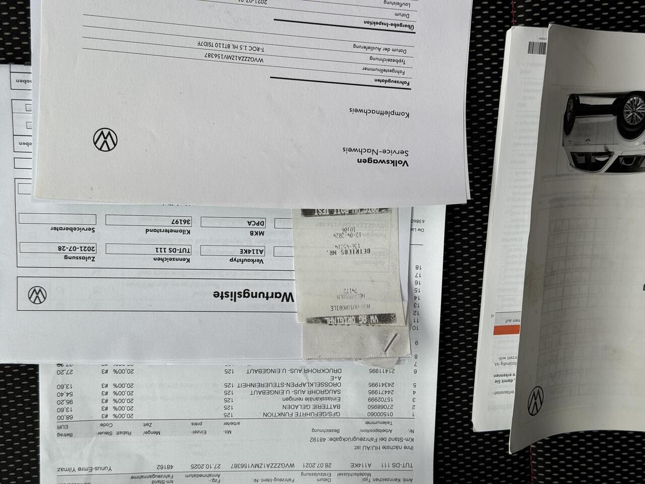 Volkswagen T-Roc 1.5 TSI Sport Bisns R,Carpl,trekh,Cam,Cruise