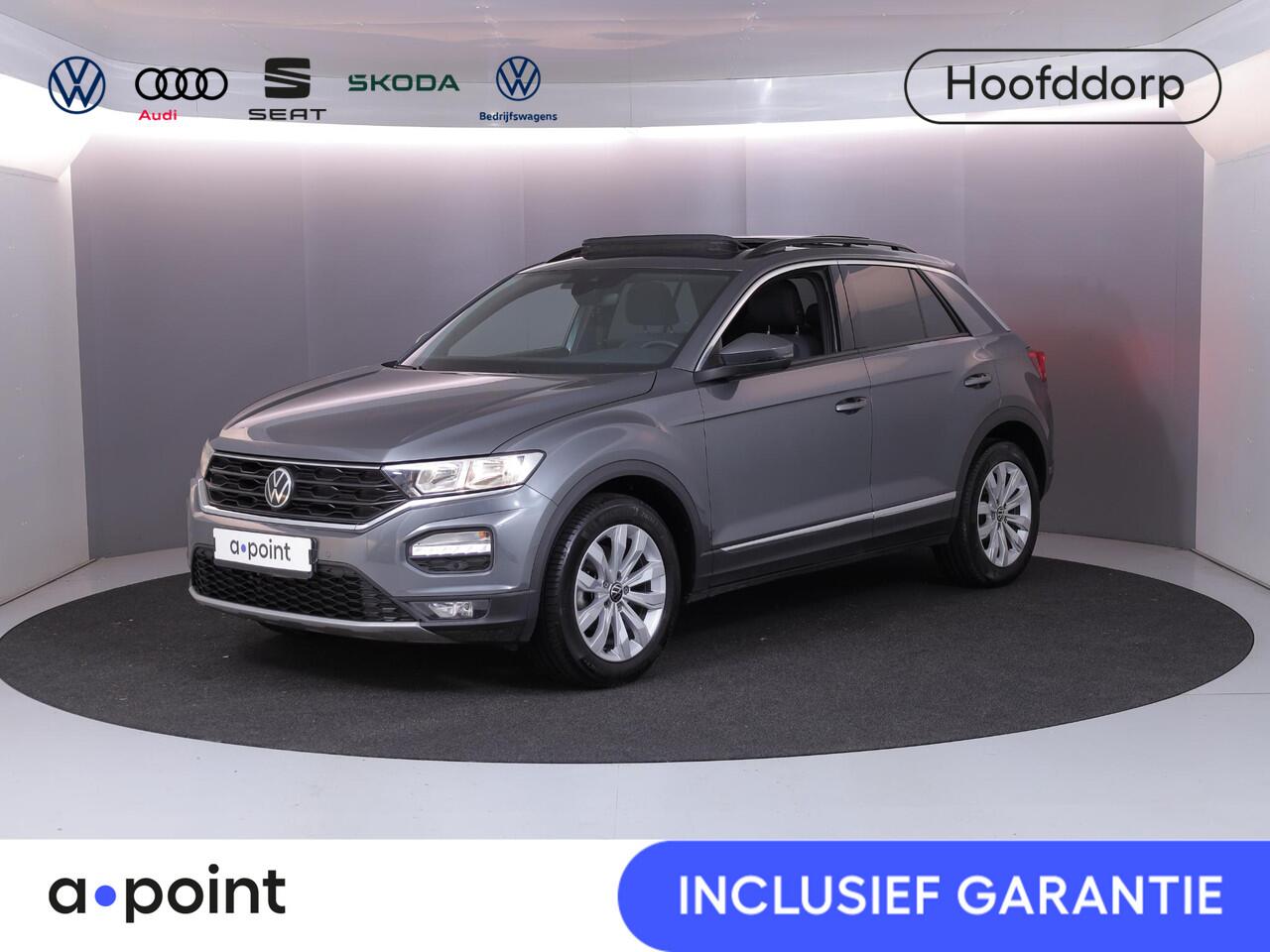 Volkswagen T-Roc 1.5 TSI Sport 150 PK DSG | Panorama dak | Parkeercamera | Stoel- en stuurverwarming | Elektrische achterklep |