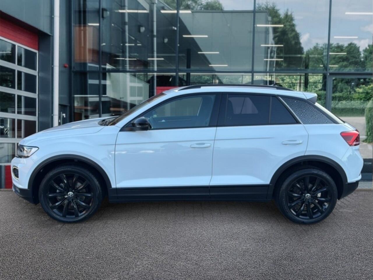 Volkswagen T-Roc 1.5 TSI DSG SPORT CAMERA/ELEKKLEP/ACC/STOELVERW/NAVI