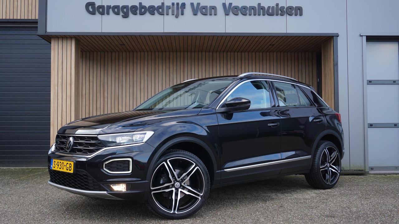 Volkswagen T-Roc 1.5 TSI 150pk DSG Sport Virtual 19inch LM Stoel&Stuurverwarming LED Keyless Elek.klep *Complete T-Roc*