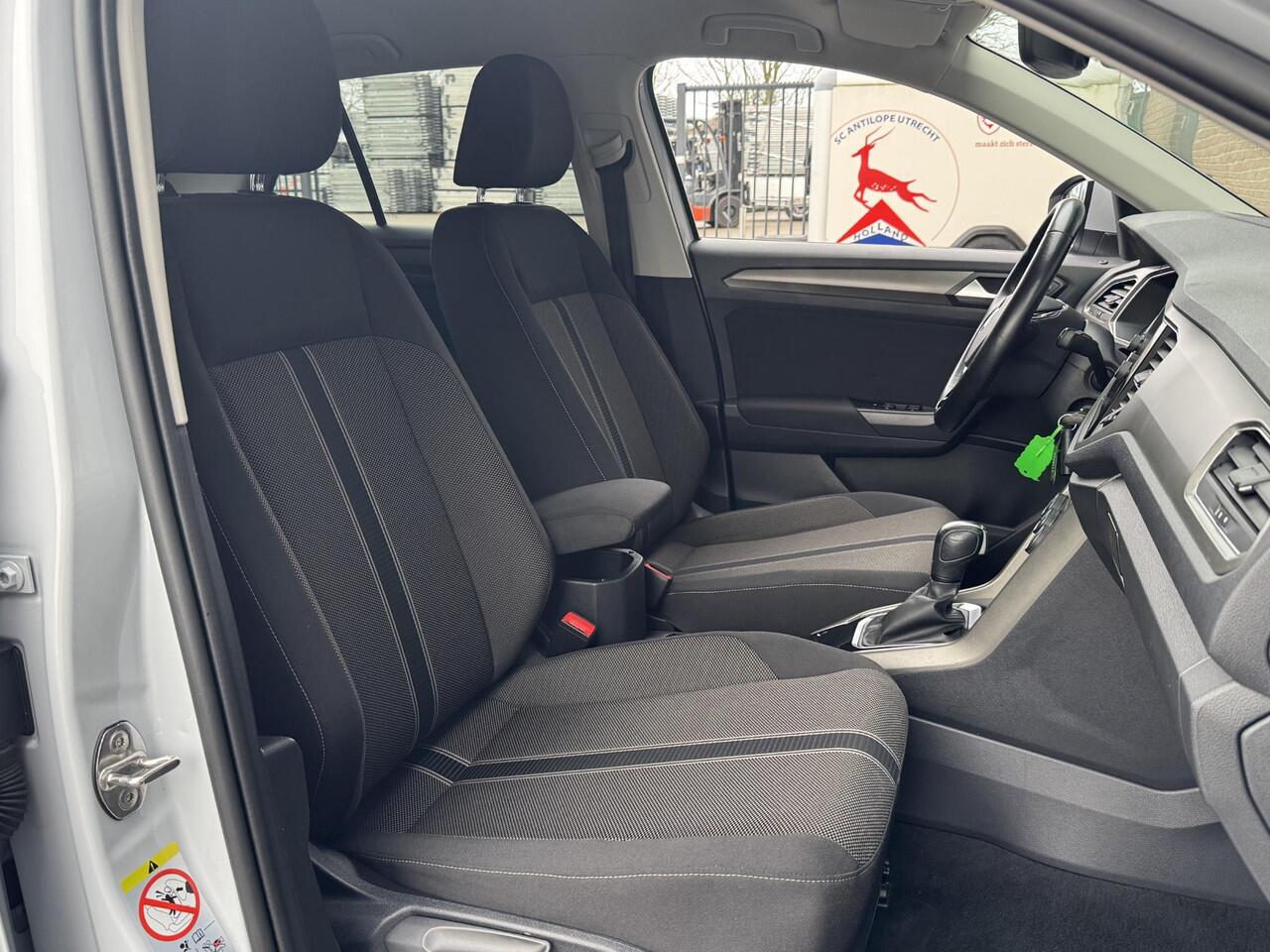 Volkswagen T-Roc 1.5 TSI SPORT I AUTOMAAT I CLIMATE CONTROL I ADAPTIVE CRUISE CONTROL