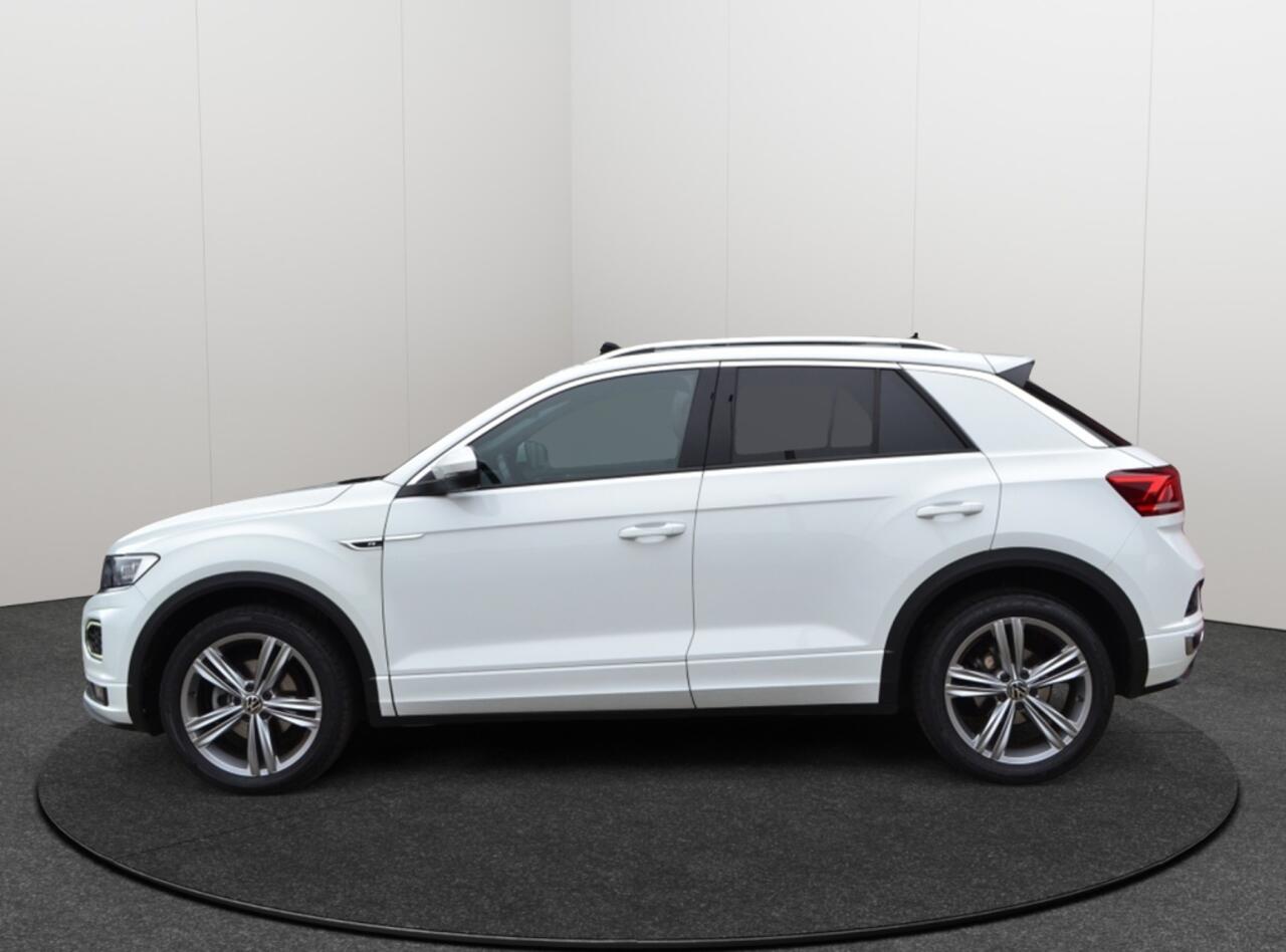Volkswagen T-Roc 1.5 TSI DSG R-Line Pano/Camera/LED/Trekhaak