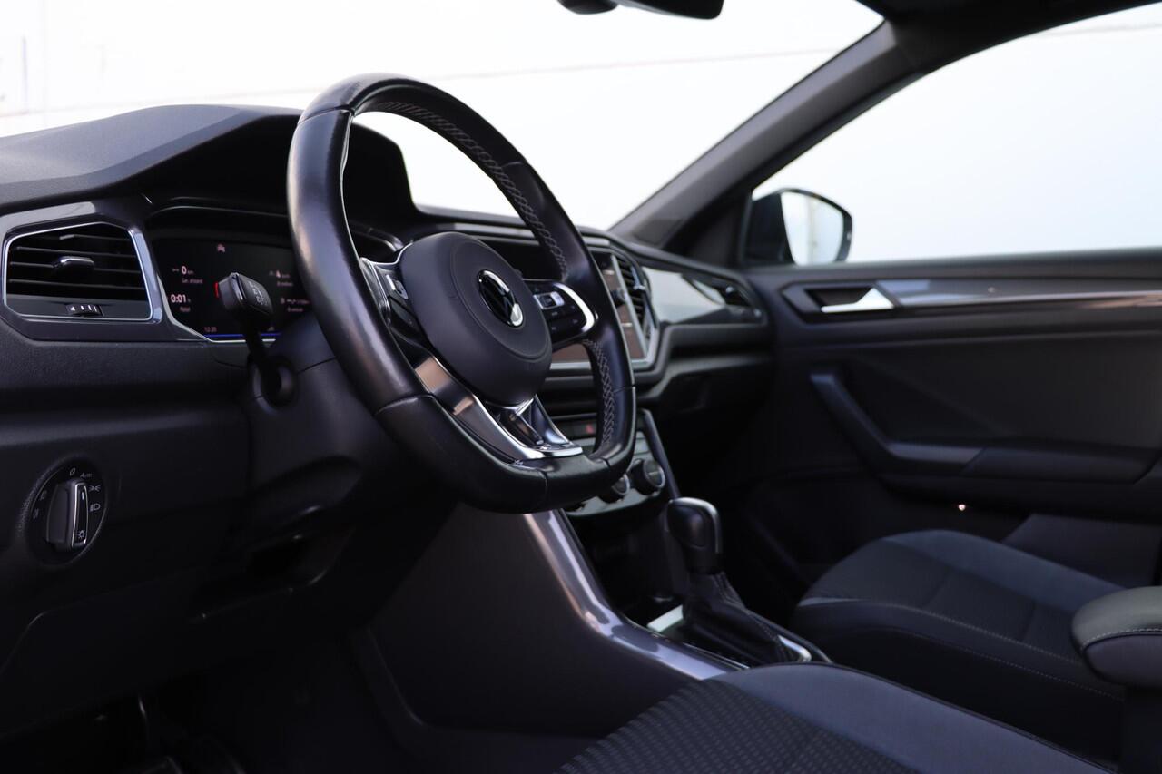 Volkswagen T-Roc 1.5 TSI Sport Business R 150pk | Camera | Carplay | Virtual Cockpit