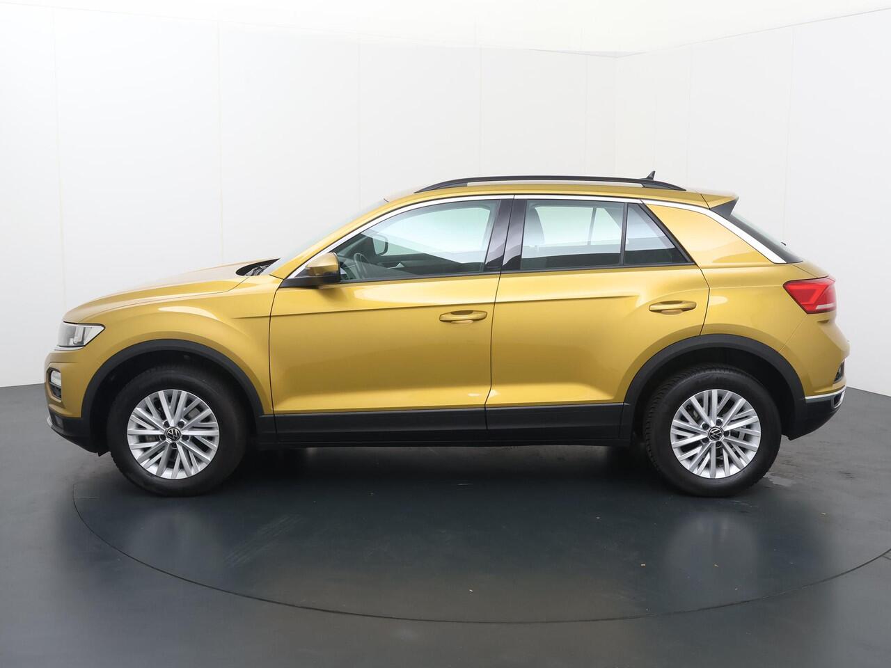 Volkswagen T-Roc 1.5 TSI Style | 150 PK | Navigatiesysteem | Achteruitrijcamera | Climate control |