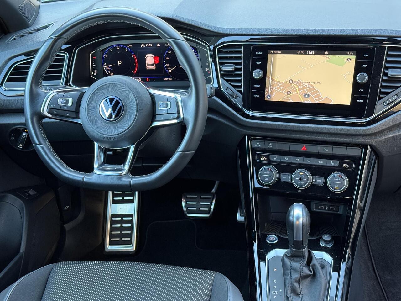 Volkswagen T-Roc 1.5 TSI Sport,19Inc,Cam,Cruise,Carpl,Led,Virtual