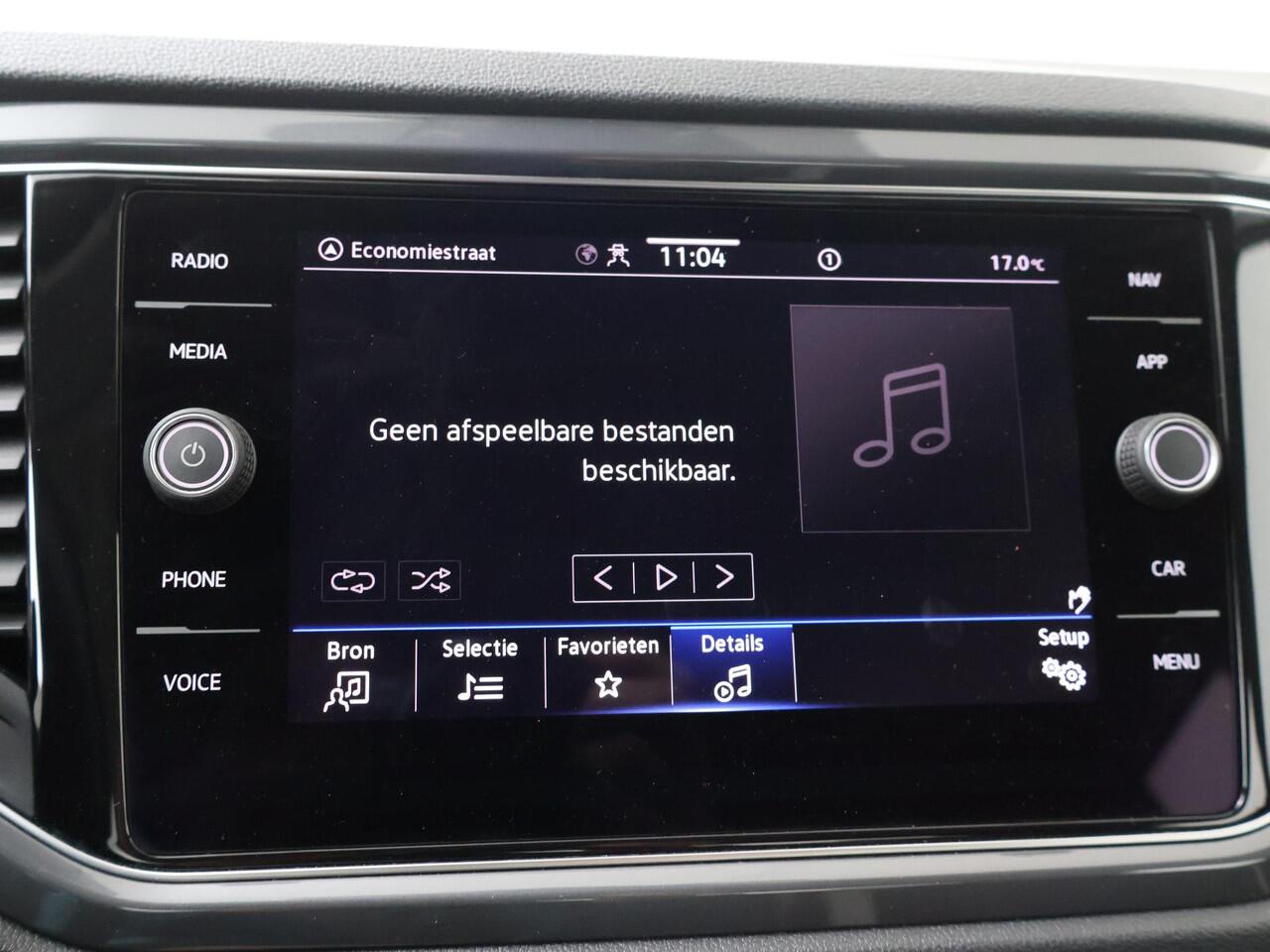 Volkswagen T-Roc 1.5 TSI Sport | 150 PK | Automaat | Navigatiesysteem | Achteruitrijcamera | Adaptive cruise control |