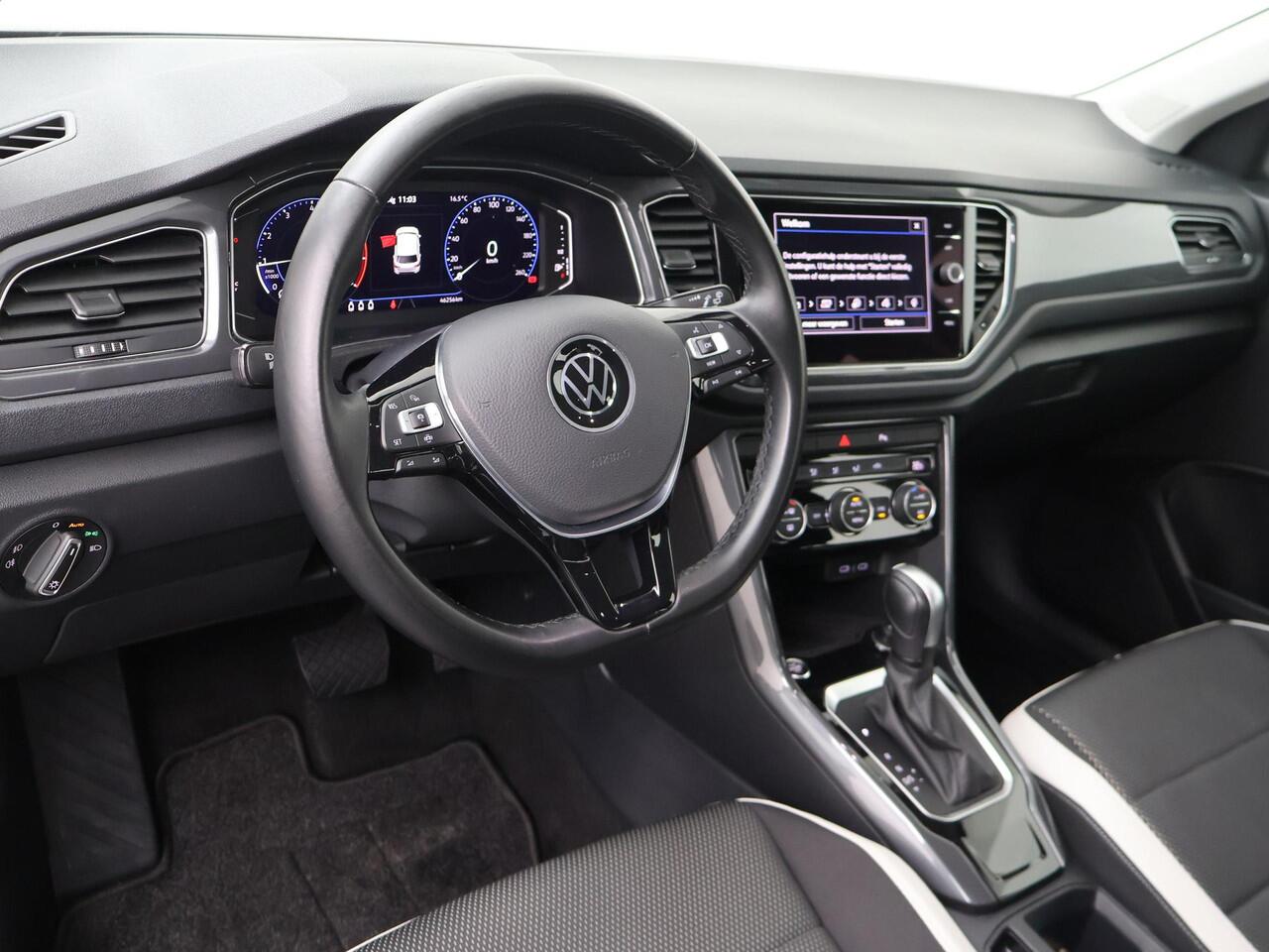 Volkswagen T-Roc 1.5 TSI Sport | 150 PK | Automaat | Navigatiesysteem | Achteruitrijcamera | Adaptive cruise control |