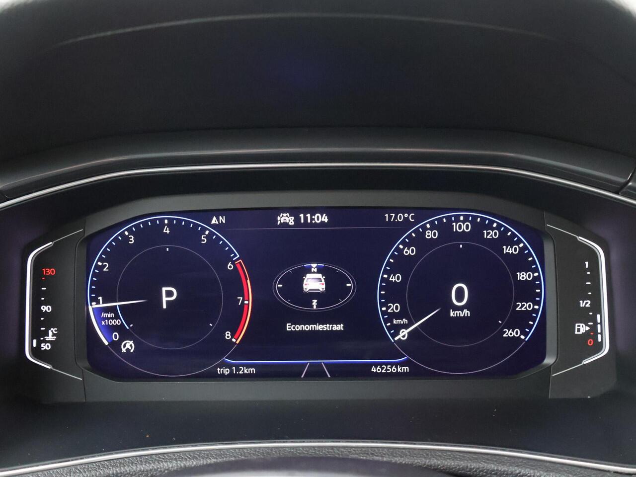 Volkswagen T-Roc 1.5 TSI Sport | 150 PK | Automaat | Navigatiesysteem | Achteruitrijcamera | Adaptive cruise control |