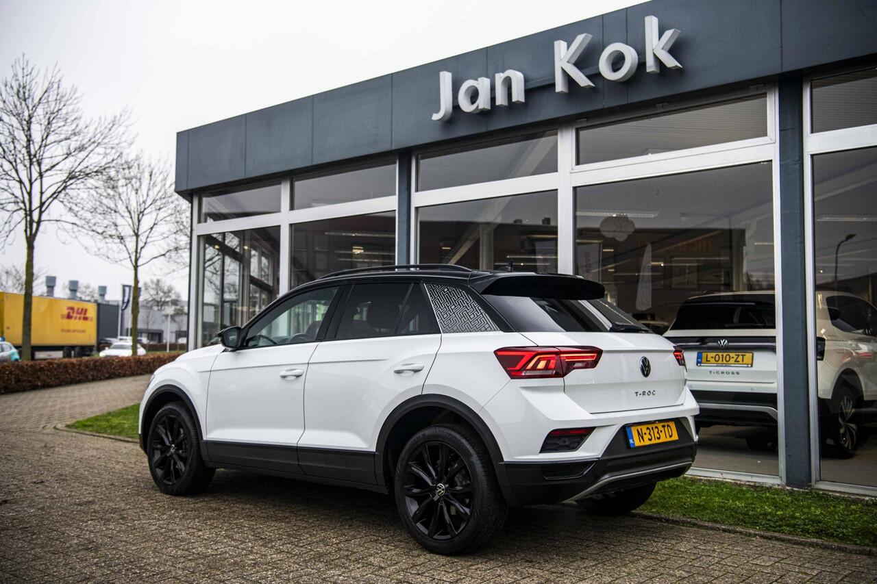 Volkswagen T-Roc 1.5 TSi 150 pk Sport + | Black Style | Full LED | Navigatie