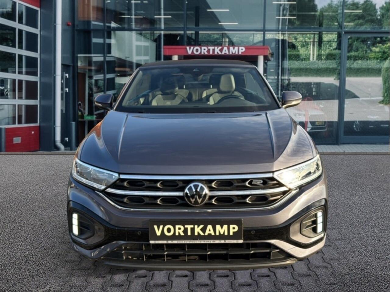 Volkswagen T-Roc 1.5 TSI DSG R-LINE TREKHAAK/ACC/NAVI/CARPLAY/STOEL+STUURVERW./PDC/DAB