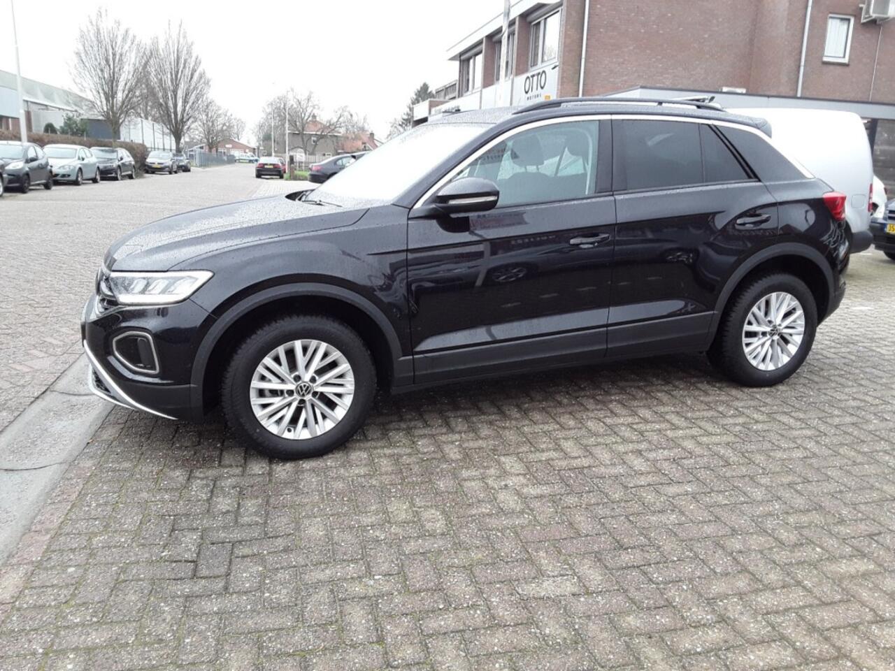 Volkswagen T-Roc 1.O TSI LIFE / NAVI / VIRTUEL COCKPIT / NW. MODEL