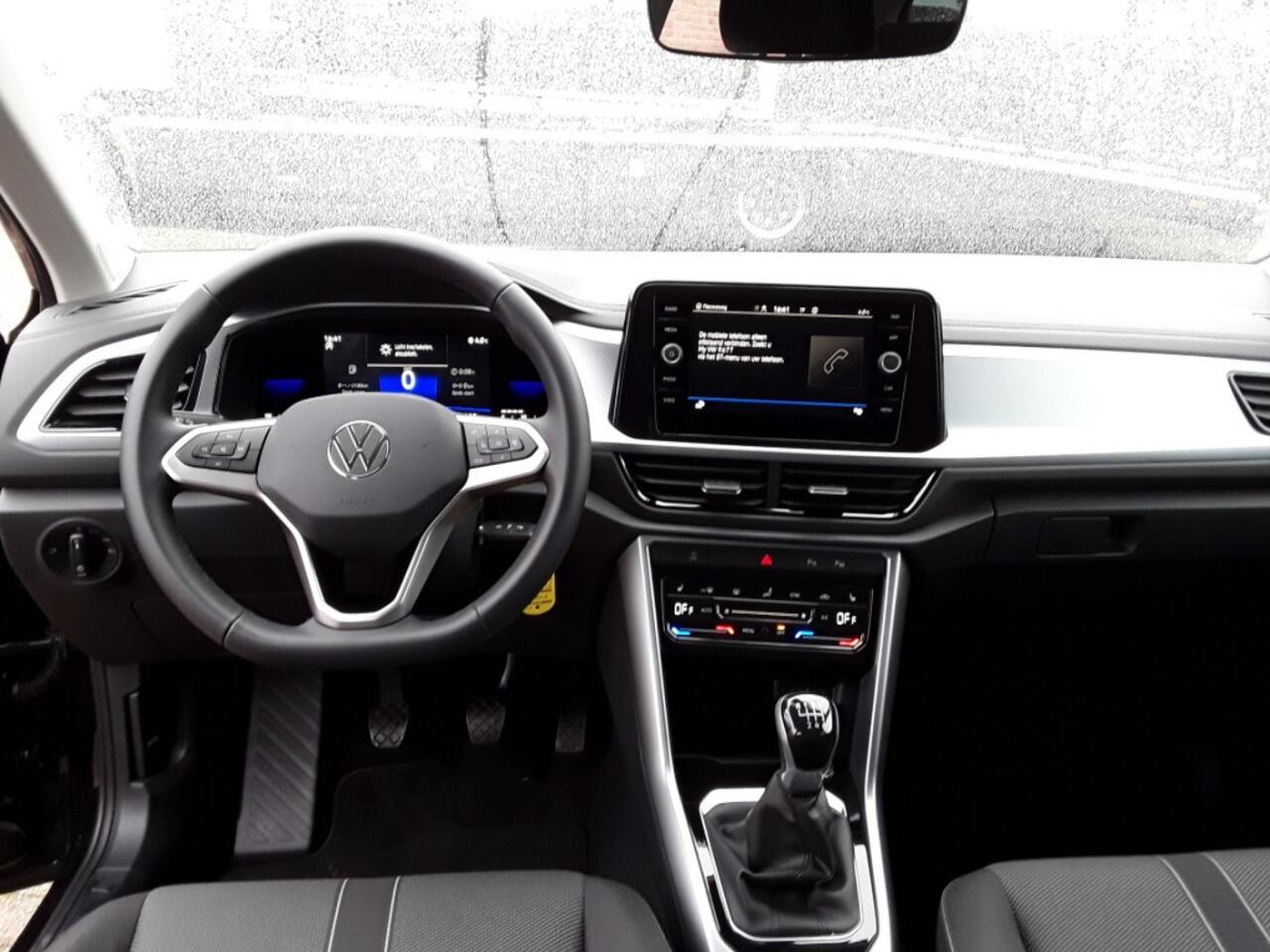 Volkswagen T-Roc 1.O TSI LIFE / NAVI / VIRTUEL COCKPIT / NW. MODEL