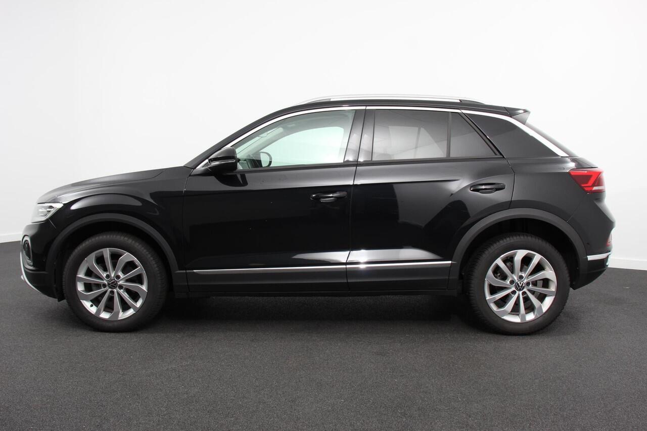 Volkswagen T-Roc 1.5 TSI 150pk DSG Style Consignatie auto Navigatie Climate Control Parkeer sensoren Adaptive Cruise Control Led Dab
