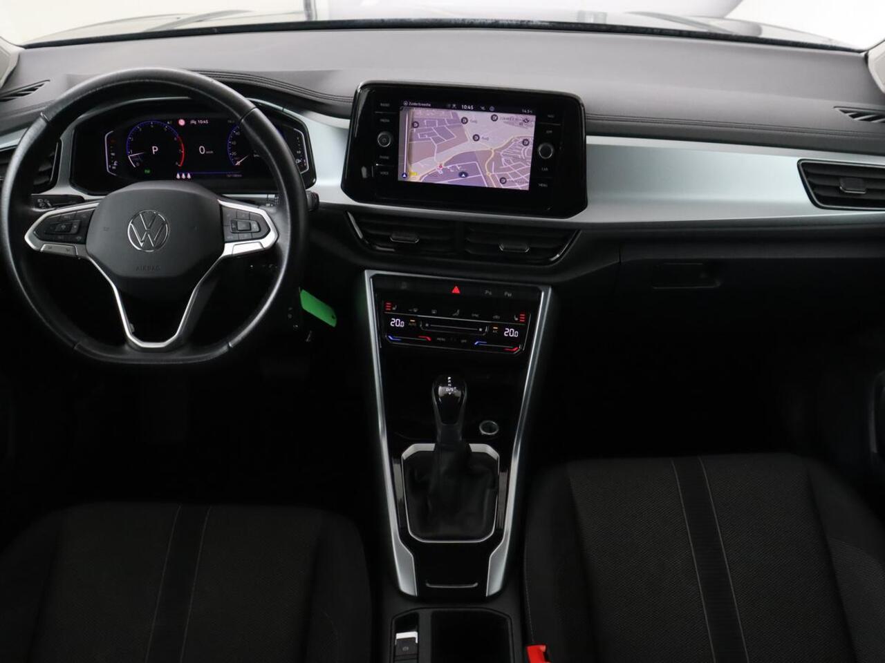 Volkswagen T-Roc 1.5 TSI Life Business | Stoelverwarming | Camera | Virtual Cockpit | Carplay | Full LED | Adaptive cruise | Navigatie | Park Assist | Climate control | DAB | Bluetooth